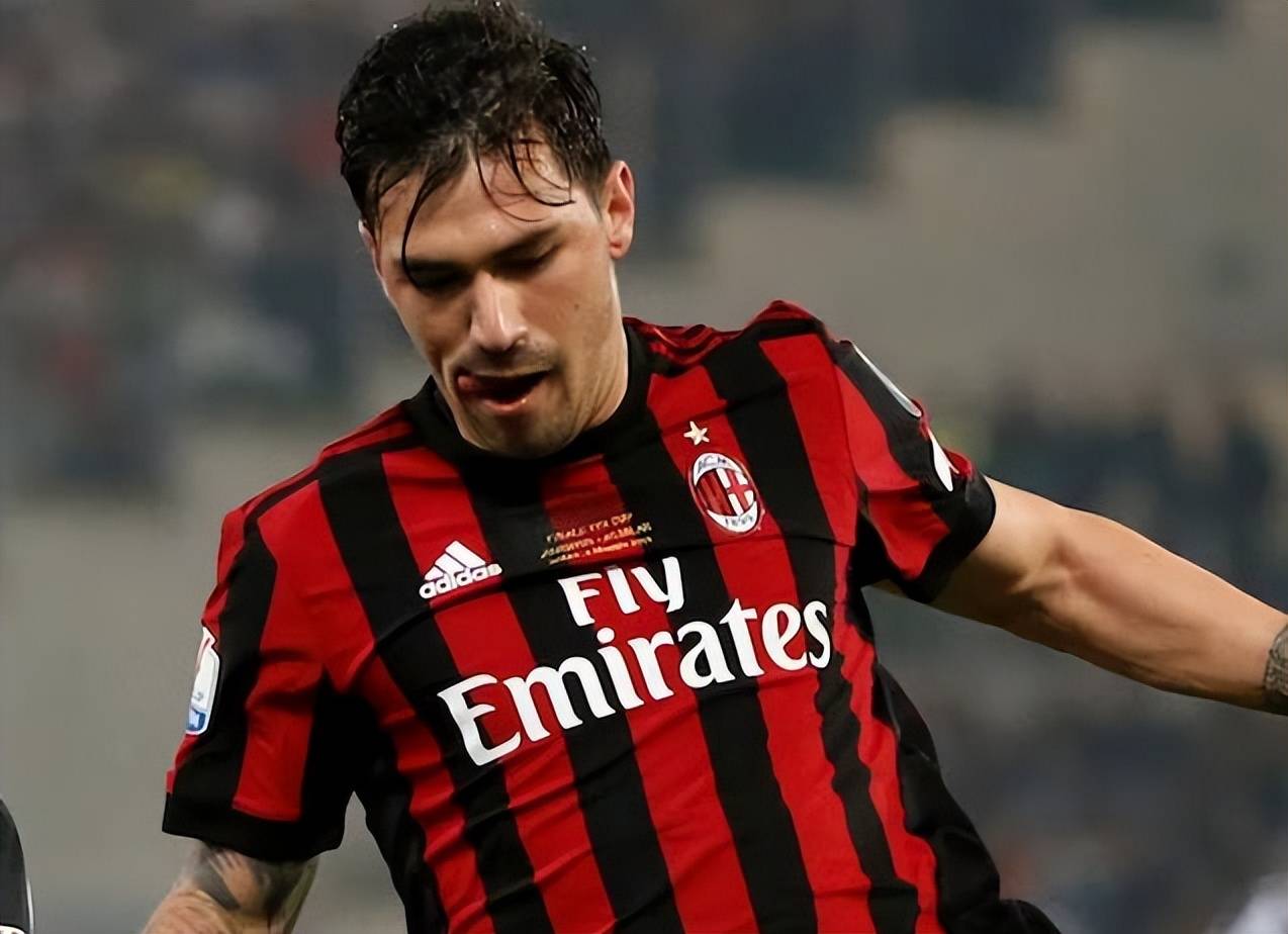 尼斯训练开放日,赛前内部沟通引欢呼,葡超在即,团队化学反应显著(红跑道纪录片心得体会) 尼斯训练开放日,赛前内部沟通引欢呼,葡超在即,团队化学反应显著(红跑道纪录片心得体会)